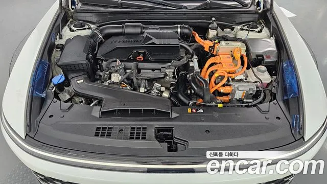 Hyundai Grandeur GN7 — Фото автомобиля 9