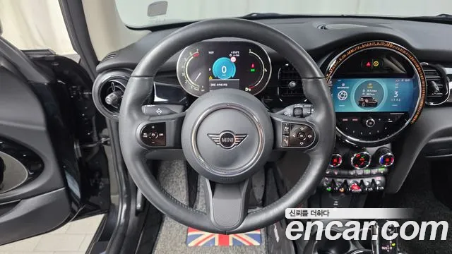 Mini Cooper Cooper Classic Plus — Фото автомобиля 14