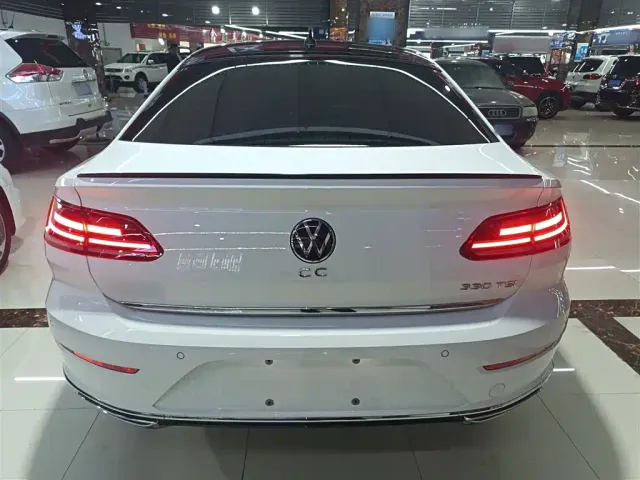 Volkswagen CC — Фото автомобиля 5
