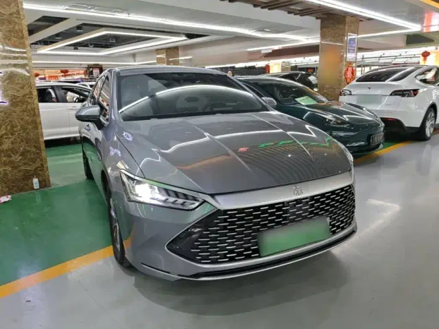 BYD Qin PLUS — Фото автомобиля 3