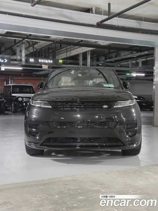 Фотография автомобиля — Land Rover Range Rover Sport Generation 3