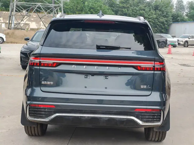 Geely Xingyue L — Фото автомобиля 8