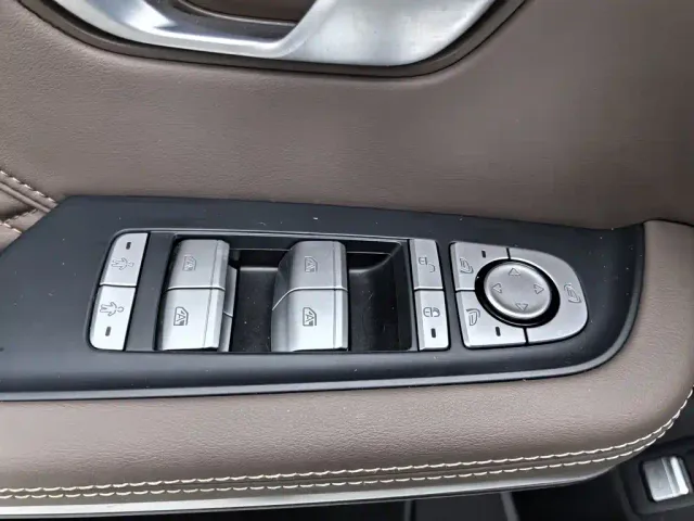 BYD Han — Фото автомобиля 9