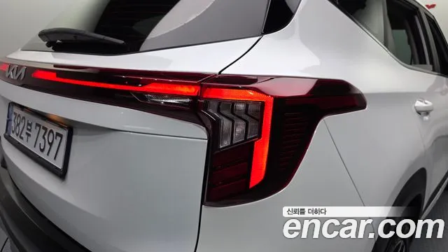 Kia Seltos New — Фото автомобиля 8