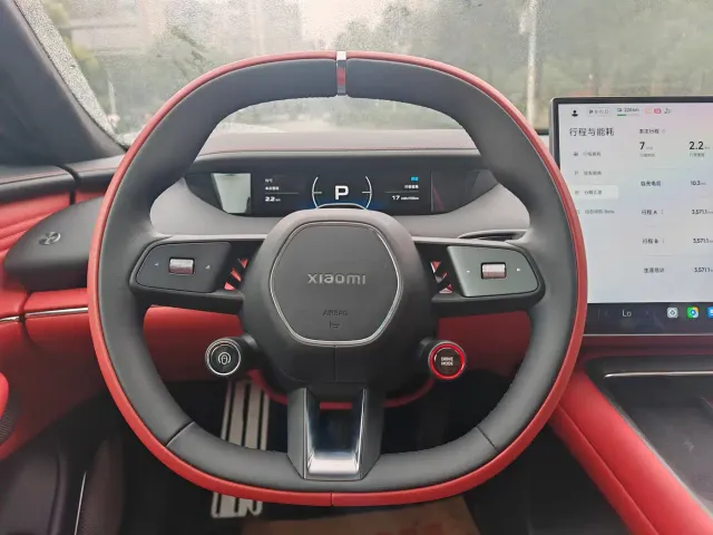 Xiaomi SU7 — Фото автомобиля 16