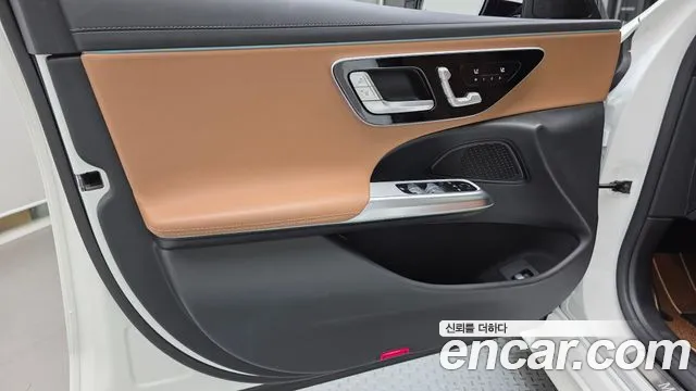 Mercedes-Benz E-Class W214 — Фото автомобиля 13