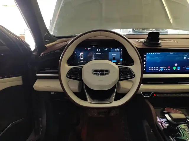 Geely Xingyue L — Фото автомобиля 6