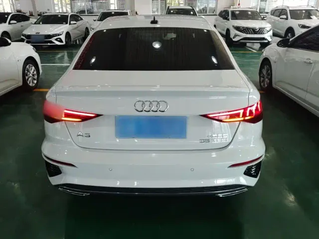 Audi A3 — Фото автомобиля 5