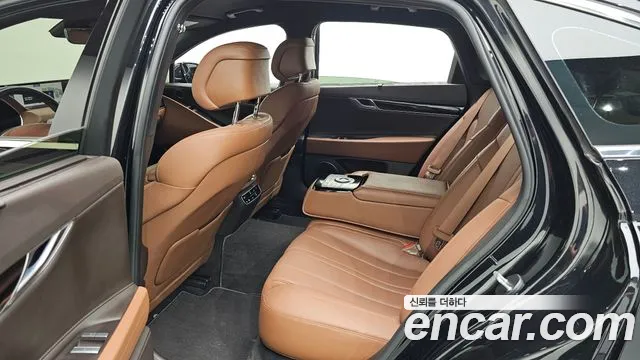 Genesis G80 Бензин 3.5 турбо AWD — Фото автомобиля 26