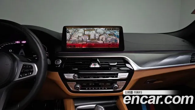 BMW 5 Series G30 — Фото автомобиля 13