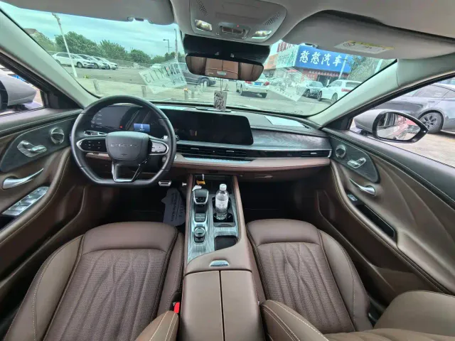 Chery Arrizo 8 — Фото автомобиля 4