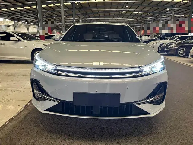 Geely Galaxy A7 — Фото автомобиля 2