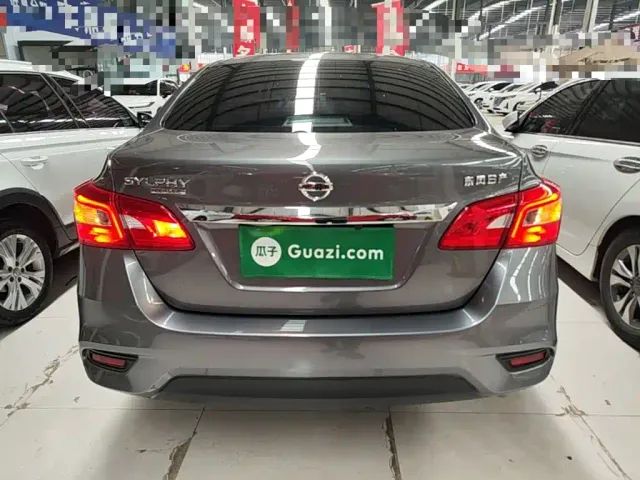 Nissan Sylphy — Фото автомобиля 5