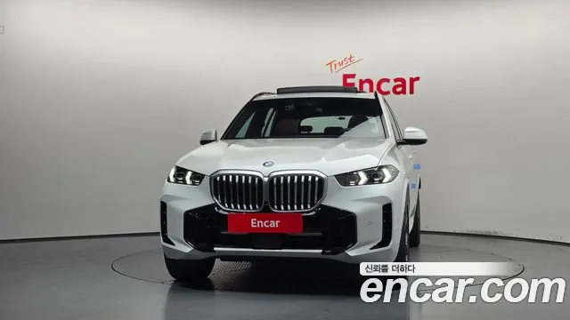 BMW X5 xDrive 40i M Sport — Фото автомобиля 3