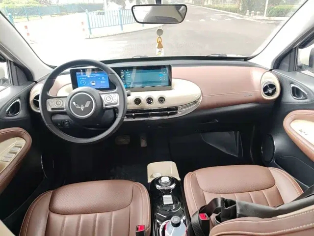 Wuling Bingo — Фото автомобиля 9