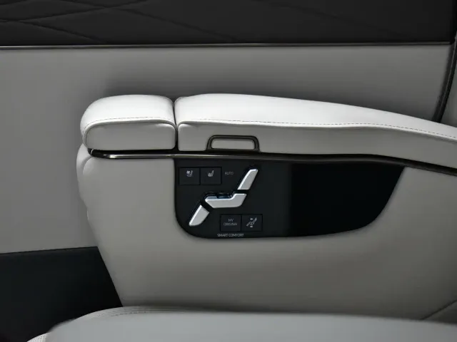 Toyota Alphard — Фото автомобиля 23