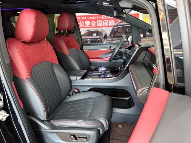 GAC Trumpchi M8 — Фото автомобиля 15