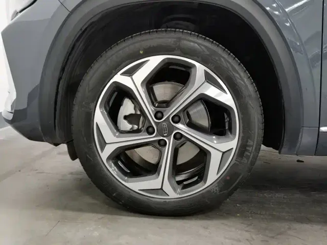 Geely Xingyue L — Фото автомобиля 17