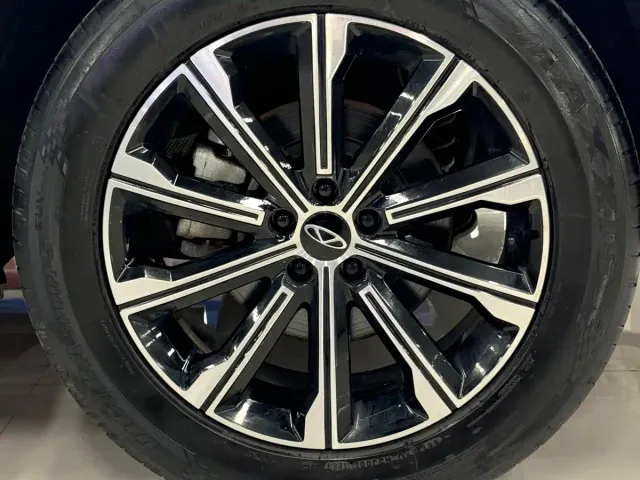 Chery Tiggo 9 — Фото автомобиля 23