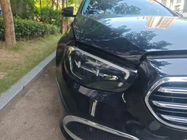 Mercedes-Benz E-Class — Фото автомобиля 7
