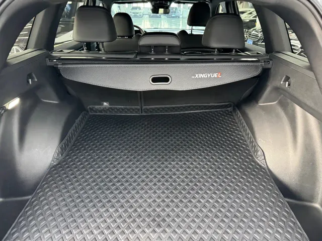 Geely Xingyue L — Фото автомобиля 10