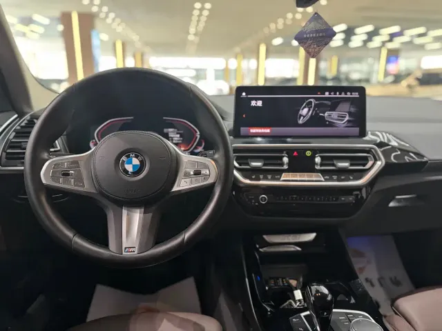 BMW X3 — Фото автомобиля 9