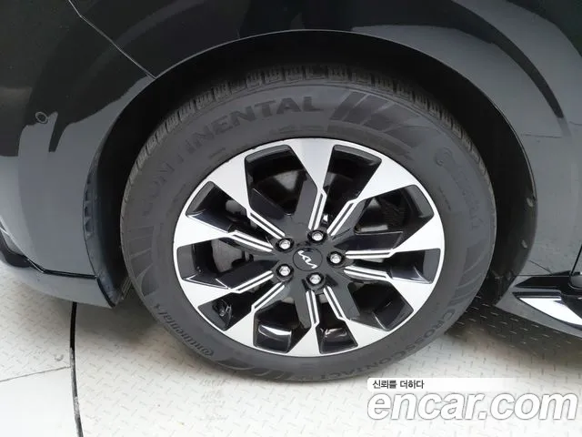 Kia Canival Carnival 4 поколение Дизель 9 мест Hi-Limousine — Фото автомобиля 3