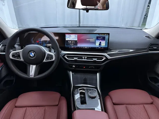 BMW 3 Series — Фото автомобиля 12