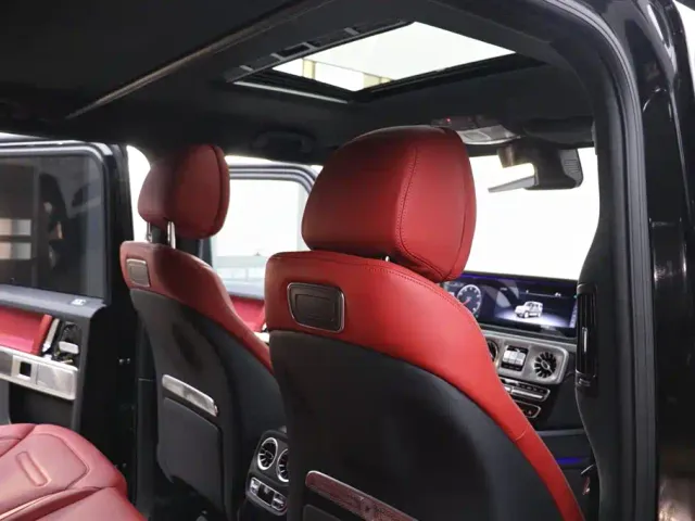 Mercedes-Benz G-Class — Фото автомобиля 21