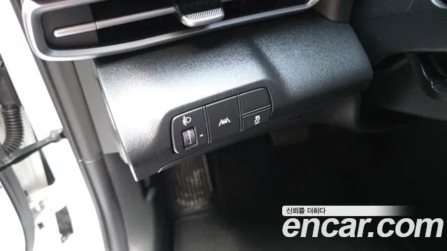 Hyundai AVANTE Avante (CN7) — Фото автомобиля 18