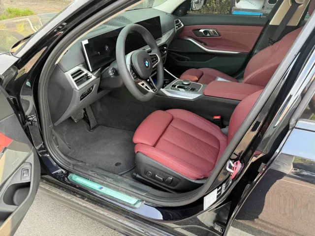 BMW 3 Series — Фото автомобиля 5
