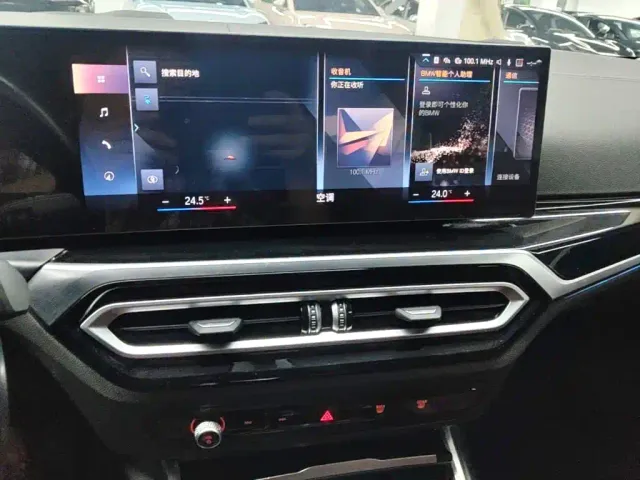 BMW i3 — Фото автомобиля 12