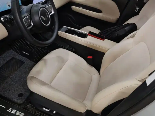 Wuling Binguo PLUS — Фото автомобиля 14