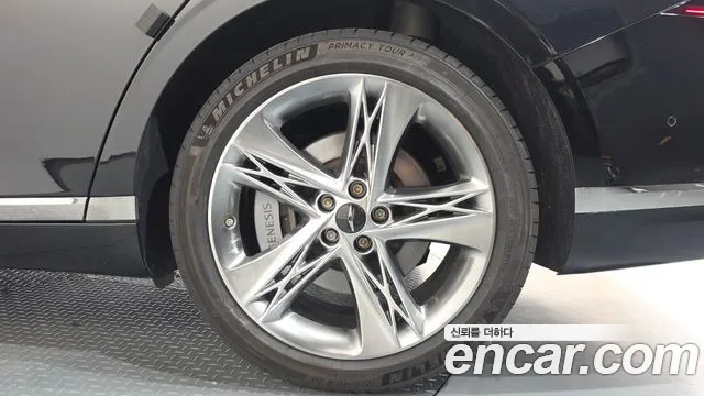 Genesis G90 RS4 — Фото автомобиля 6