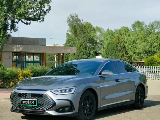 Фотография автомобиля — BYD Han