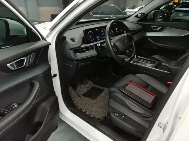 Chery Tiggo 7 PLUS — Фото автомобиля 11