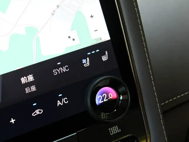 Toyota Alphard — Фото автомобиля 13