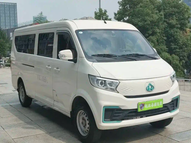 Changan Kuayue Kuayue Star V7 EV — Фото автомобиля 3