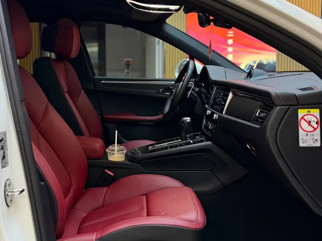Porsche Macan — Фото автомобиля 7