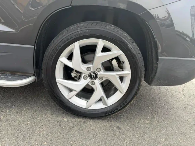 Jetta VS7 — Фото автомобиля 10