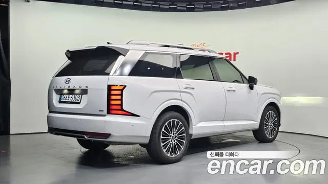 Hyundai Palisade Palisade (LX3) Бензин 2.5T 4WD 9 мест — Фото автомобиля 2