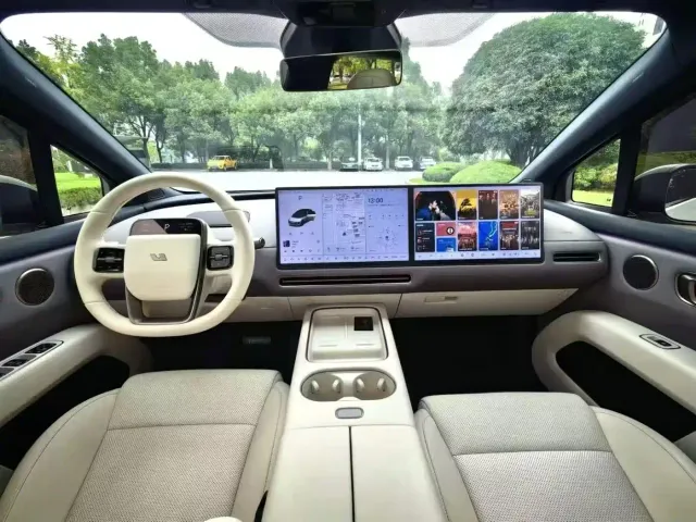 Li Auto i6 — Фото автомобиля 5