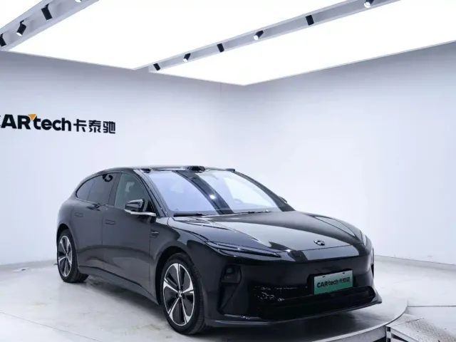 Nio ET5 Touring — Фото автомобиля 9
