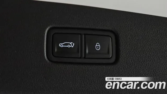 Genesis GV70 2.5T Бензин 2WD — Фото автомобиля 30