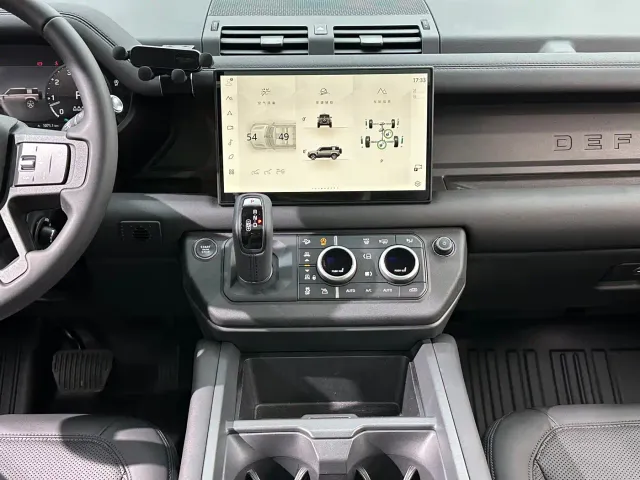 Land Rover Defender — Фото автомобиля 27