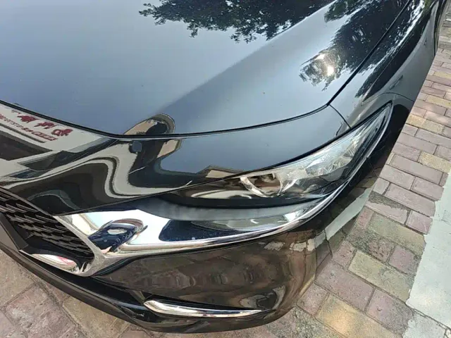 Mazda Axela — Фото автомобиля 23