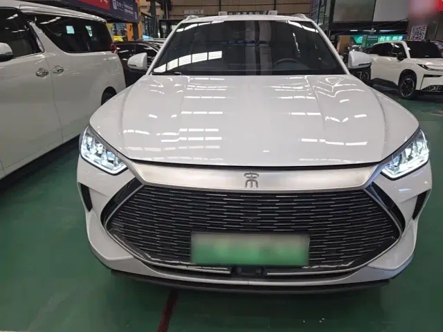 BYD Song PLUS — Фото автомобиля 2