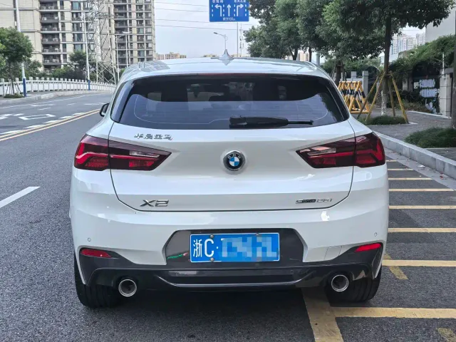 BMW X2 — Фото автомобиля 5