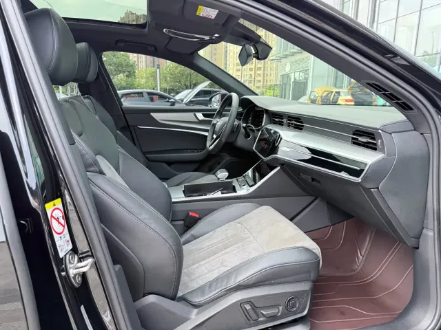 Audi A6L — Фото автомобиля 22