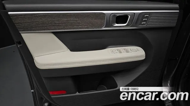 Hyundai Santa Fe MX5 — Фото автомобиля 13